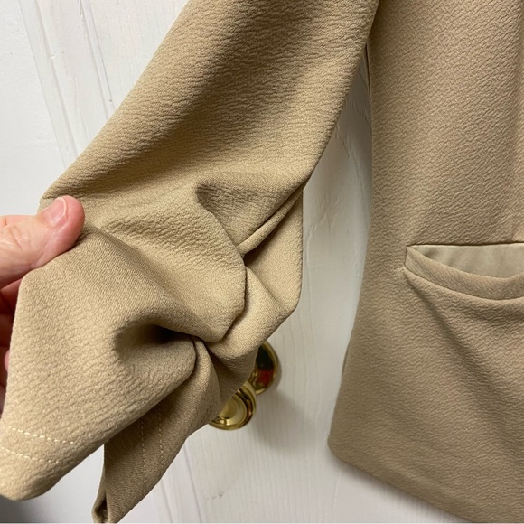 🌸 Tan unlined blazer.  XL.  Excellent used condition. - Picture 3 of 8